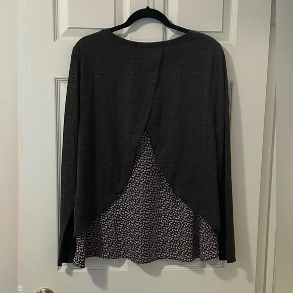 LOFT Sweater - Picture 8 of 13